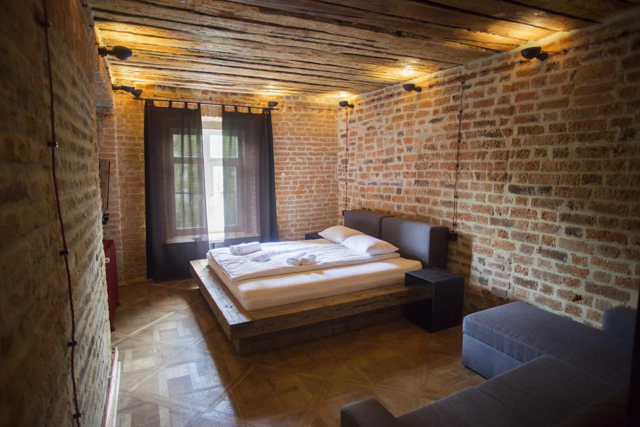 Vysoka Khata1 Lviv Luaran gambar
